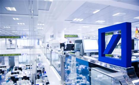 Deutsche Bank eleva capital para comprar Postbank
