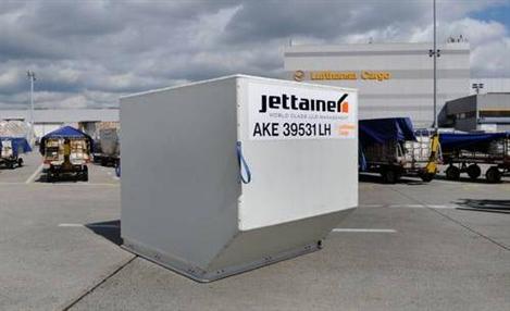 Lufthansa investe em materiais mais leves