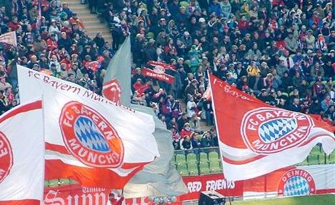 Bayern perde invencibilidade, mas segue na ponta