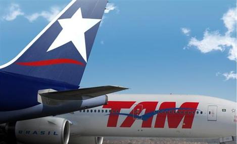 LATAM transportou 64,9 milhões de passageiros em 2012