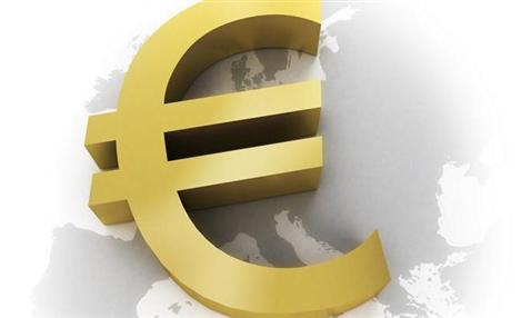 Euro registra menor cotação em 10 meses