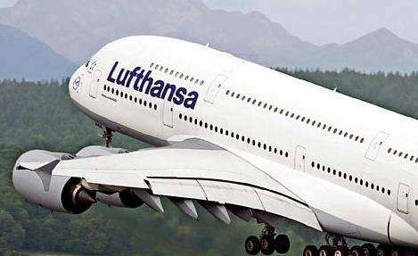 Lufthansa deve cortar 3,5 mil postos de trabalho