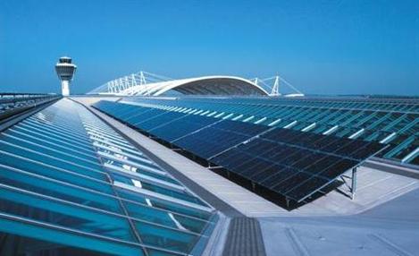 10 anos de energia solar em terminal da Lufthansa