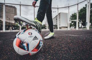 adidas lança a bola oficial da fase eliminatória da UEFA EURO 2016