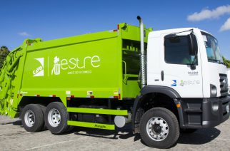 MAN Latin America entrega 30 caminhões para coleta de resíduos