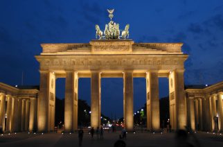 Entidades realizam ações em comemoração à Reunificação Alemã