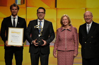 SCHUNK recebe prêmio durante a Hannover Messe