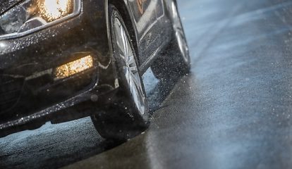 Continental Pneus dá dicas sobre como dirigir com segurança na chuva