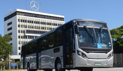 Mercedes-Benz lança ônibus urbano Super Padron para até 100 passageiros