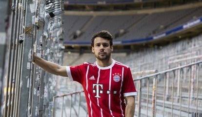 adidas revela novo uniforme do Bayern de Munique