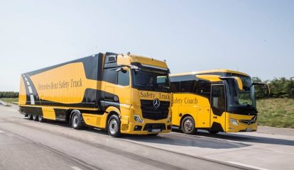 Daimler Truck celebra marco histórico em segurança de caminhões e ônibus com 1 milhão de unidades vendidas do Active Brake Assist