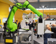 EMO Hannover 2025: Feira líder mundial em tecnologia de produção celebra 50 anos com foco em automação e sustentabilidade