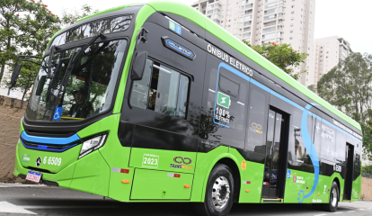 Mercedes-Benz produz ônibus elétricos em Fábrica 4.0 de São Bernardo do Campo