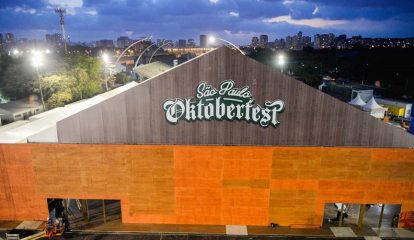 Mercedes-Benz conscientiza participantes da São Paulo Oktoberfest