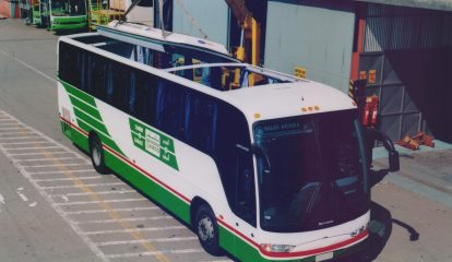 Ônibus sob medida para peregrinos marcam os 30 anos Volksbus