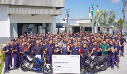 BMW Group inicia produção da F 900 R na planta Manaus