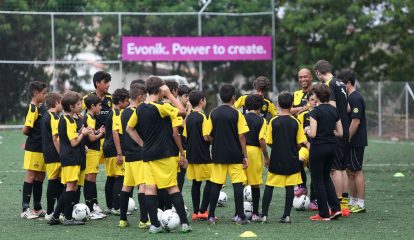 Colégio Visconde de Porto Seguro participa do BVB Evonik Soccer School