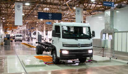 Volkswagen Caminhões e Ônibus intensifica estratégia internacional com produção na Argentina