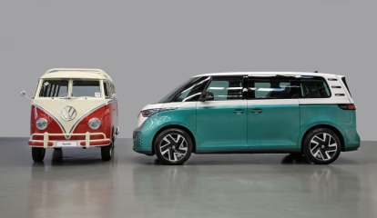 ID. Buzz e Kombi “Corujinha” têm encontro histórico na Anchieta