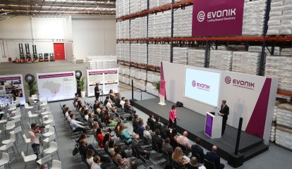 Evonik inaugura moderno Centro de Distribuição
