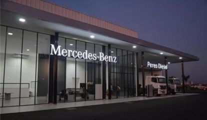 Mercedes-Benz adota nova identidade visual