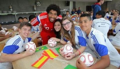Allianz leva grupo de adolescentes à Alemanha