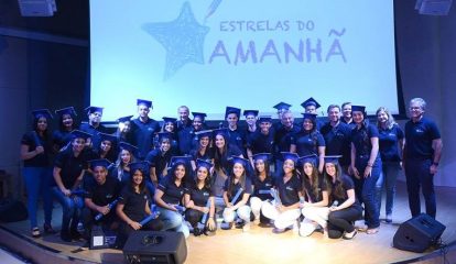 Mercedes-Benz do Brasil aposta em jovens aprendizes