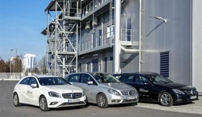 Mercedes-Benz é premiada por inovação