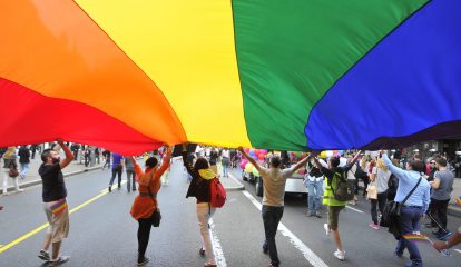 Como promover a inclusão de pessoas LGBTI+ nas empresas para além dos grupos de afinidade?