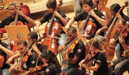 Projeto Neojibá leva música clássica para jovens