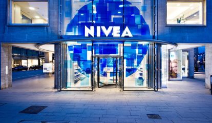 NIVEA lança campanha social de luta contra o isolamento social e publica pesquisa global