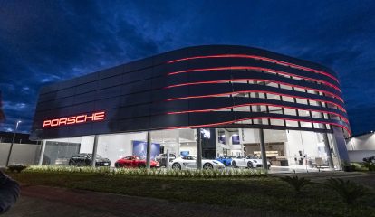 Porsche inaugura primeira concessionária em Maringá