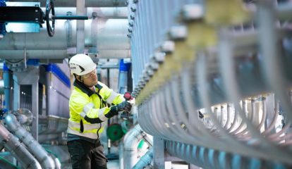 Voith Paper reforça parceria com a Papeles Nacionales para ampliar capacidade produtiva