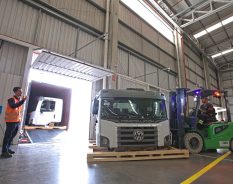 VW Caminhões e Ônibus ganha novo Centro de Exportações em Resende