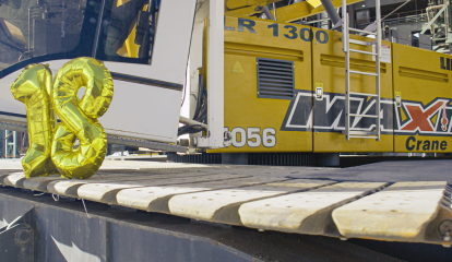 Liebherr celebra 18 anos do guindaste sobre esteiras LR 1300.1 SX