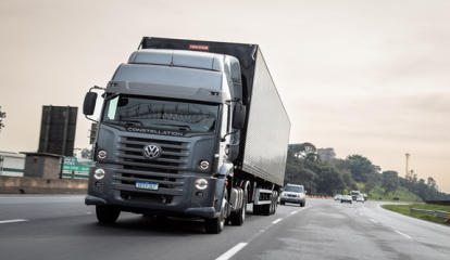 Constellation 20.480, da VWCO, é premiado como Veículo de Carga do ano
