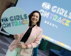 Mercedes-Benz e FIA Girls on Track conectam estudantes à Fórmula 1