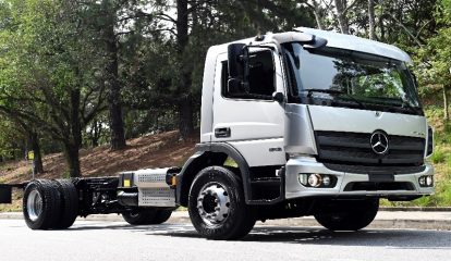 Caminhões Mercedes-Benz conquistam o Prêmio Mobilidade Estadão 2026