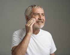 Beiersdorf lança formatos invisíveis para cuidados com feridas