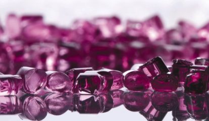 Evonik: plásticos reciclados dão origem à poliamida usada em óculos