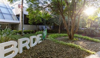 BRDE supera R$ 1 bilhão em contratações nos primeiros meses de 2026