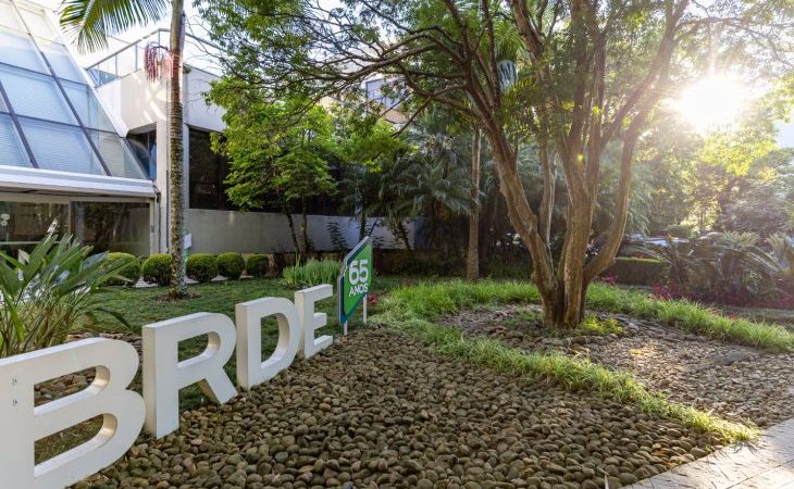 BRDE supera R$ 1 bilhão em contratações nos primeiros meses de 2026
