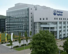 Boehringer Ingelheim avança em inovação e registra crescimento global em 2025