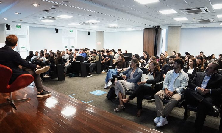 Mackenzie celebra inserção de IA na educação jurídica