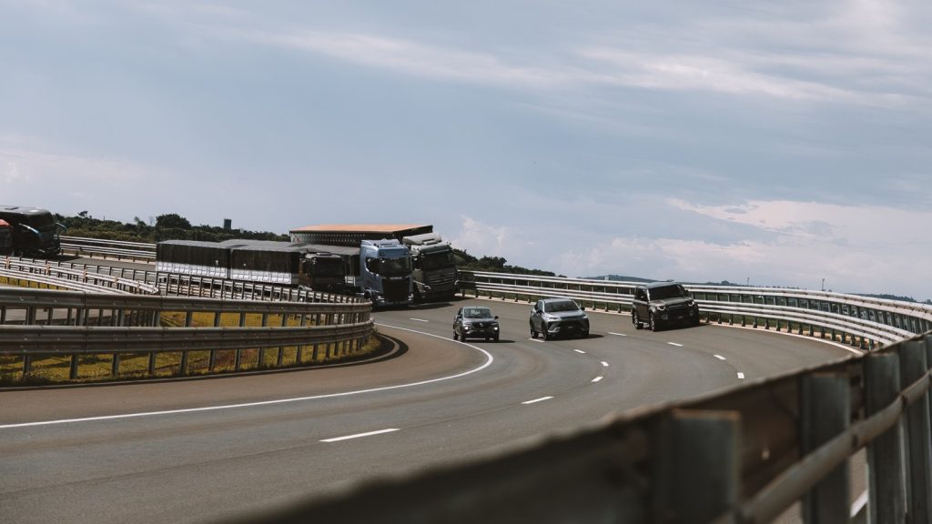 Mercedes-Benz e Bosch aprimoram infraestrutura do CTVI - BrasilAlemanha ...