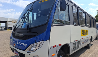 Mercedes-Benz amplia presença no transporte rural brasileiro