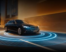 Mercedes-Benz utiliza inteligência de dados veiculares para aumentar segurança nas vias