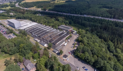 AUMOVIO conclui venda de sua unidade em Rheinböllen, Alemanha
