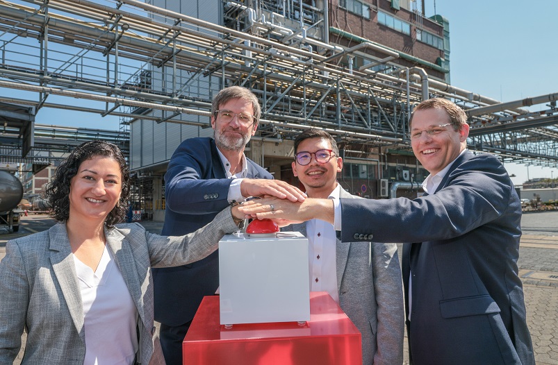 BASF inaugura nova planta de produção em Düsseldorf, na Alemanha
