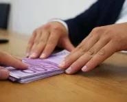 Pesquisa do KfW: quatro em cada dez PMEs relatam dificuldade de acesso a empréstimos